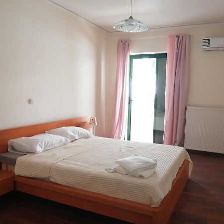 Spacious Apartment In Nafplio City Center Eksteriør billede