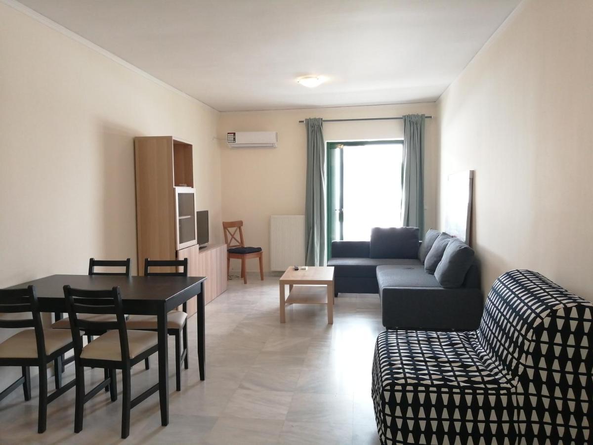 Spacious Apartment In Nafplio City Center Eksteriør billede